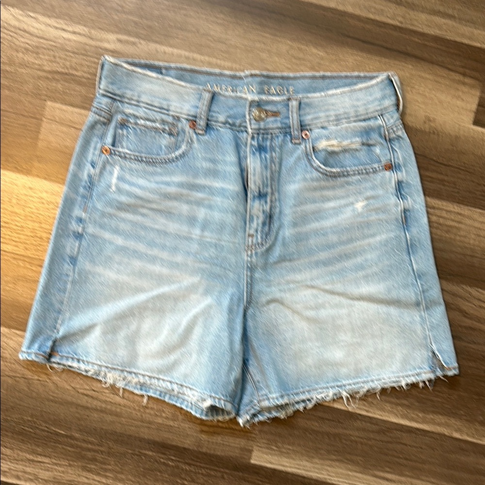 American Eagle Outfitters Women's Light Blue Denim Shorts